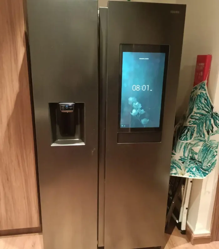 Samsung 591L Family Hub Refrigerator