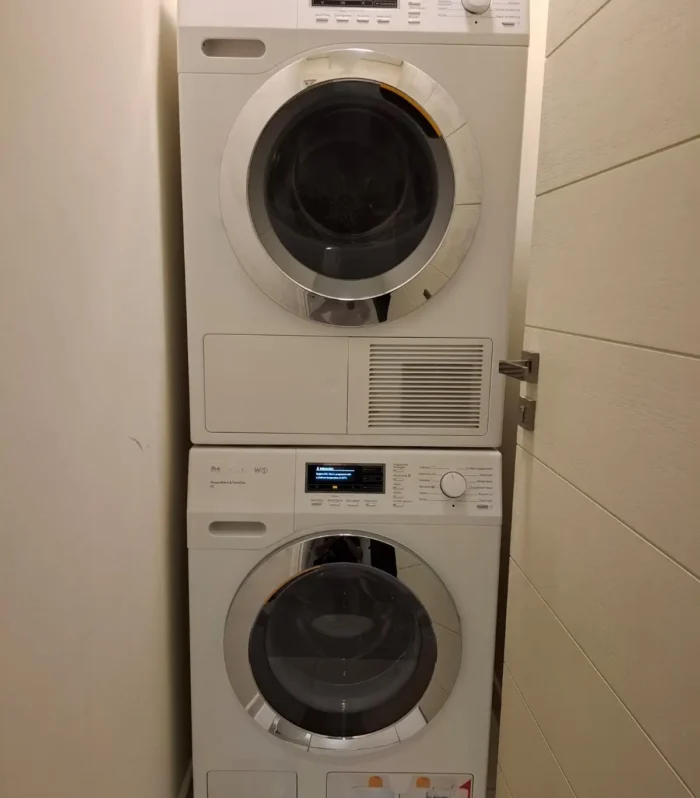 Miele 9kg Washer and 9kg Dryer Set