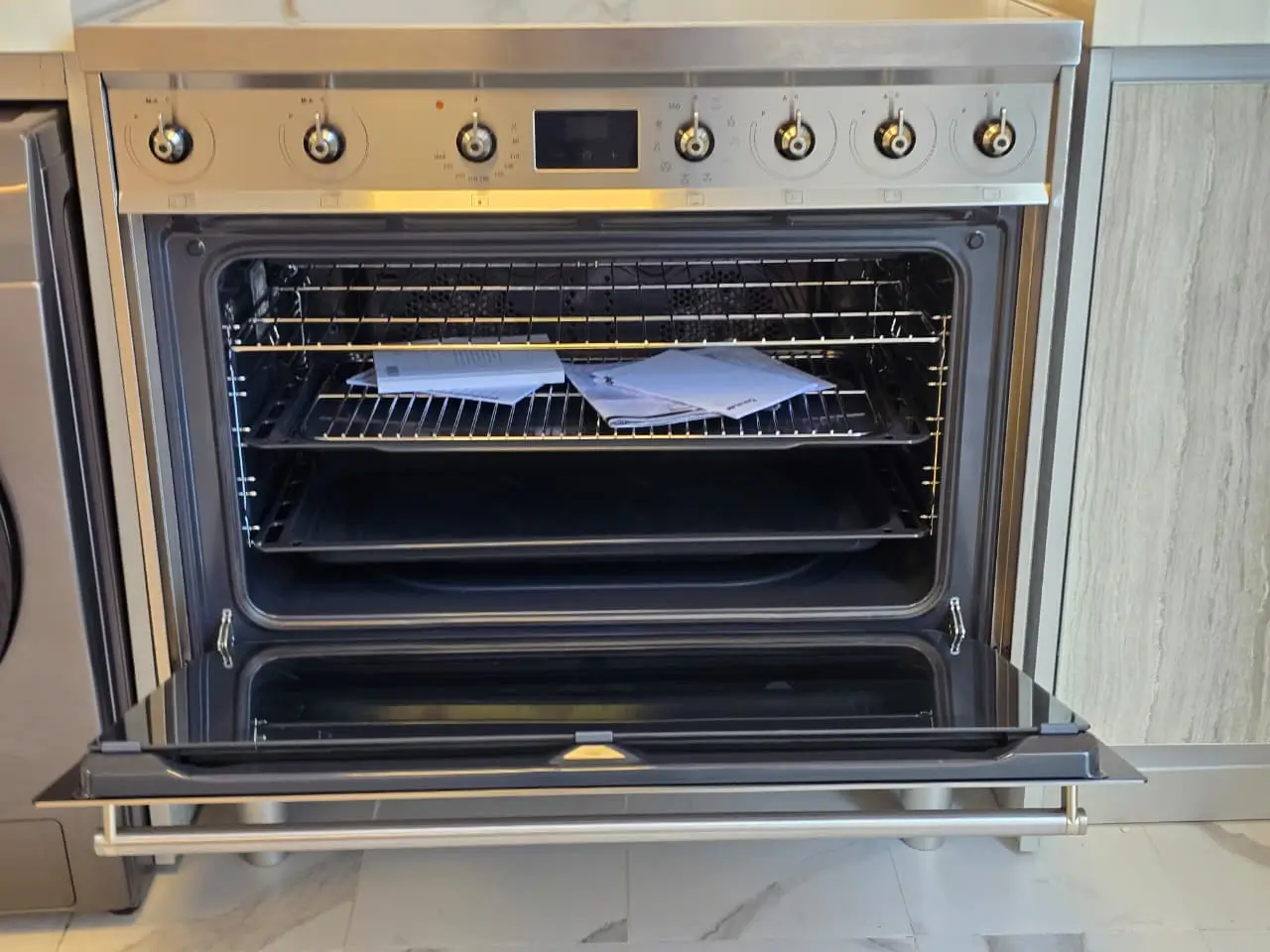 Smeg 90cm Induction Cooker